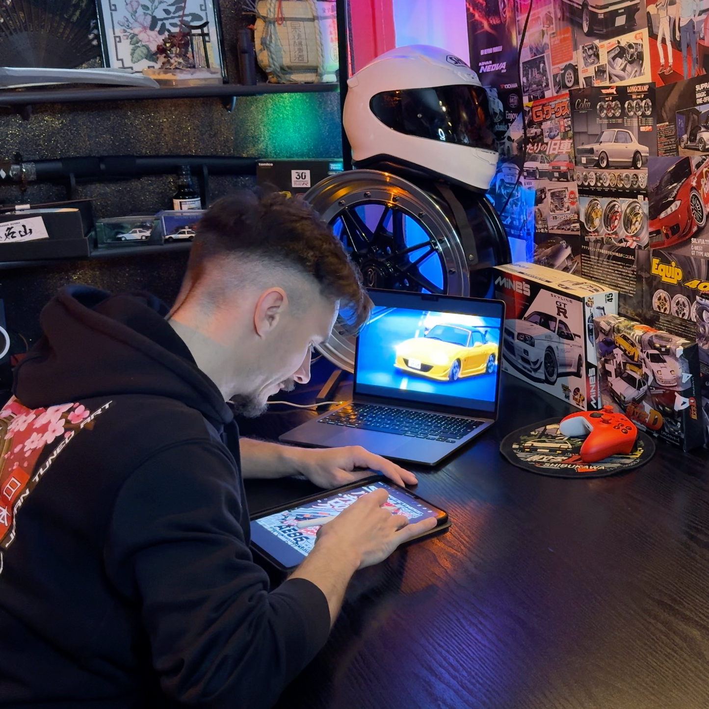 Custom Hoodie - Bluza z autorską grafiką Twojego samochodu